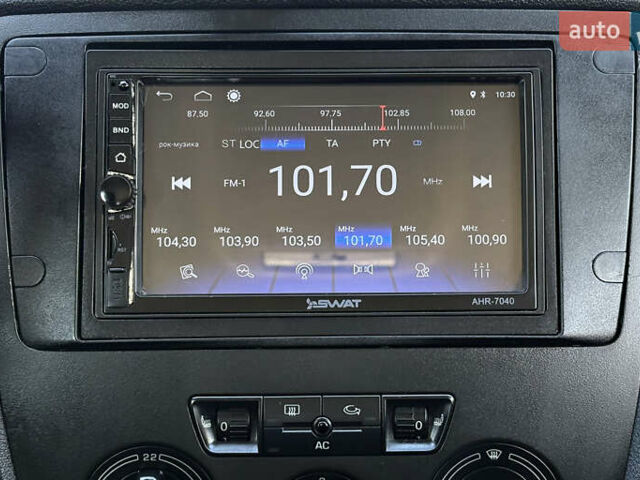 Чорний Шкода Октавія, об'ємом двигуна 1.6 л та пробігом 208 тис. км за 5999 $, фото 42 на Automoto.ua