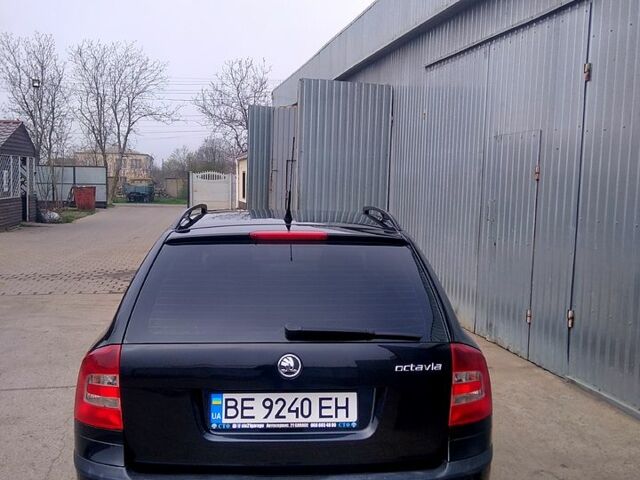 Черный Шкода Октавия, объемом двигателя 1.6 л и пробегом 225 тыс. км за 6900 $, фото 2 на Automoto.ua