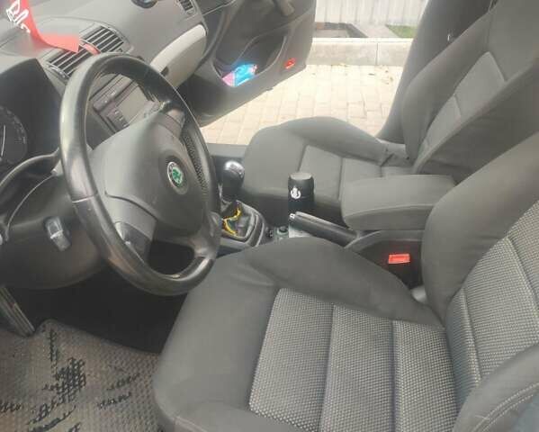 Шкода Октавия 2006 в Калиновке на Automoto.ua Черный Шкода Октавия, объемом двигателя 1.6 л и пробегом 218 тыс. км за 6600 $, фото 9 на Automoto.ua