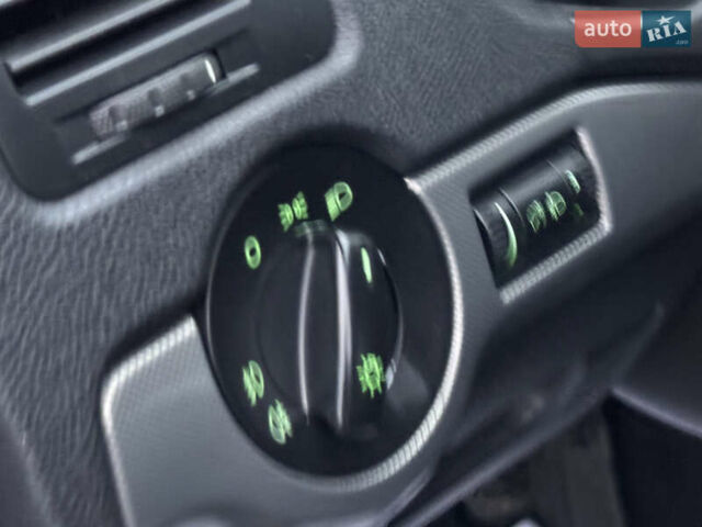 Черный Шкода Октавия, объемом двигателя 2 л и пробегом 250 тыс. км за 5999 $, фото 25 на Automoto.ua