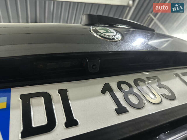 Черный Шкода Октавия, объемом двигателя 2 л и пробегом 298 тыс. км за 6700 $, фото 16 на Automoto.ua