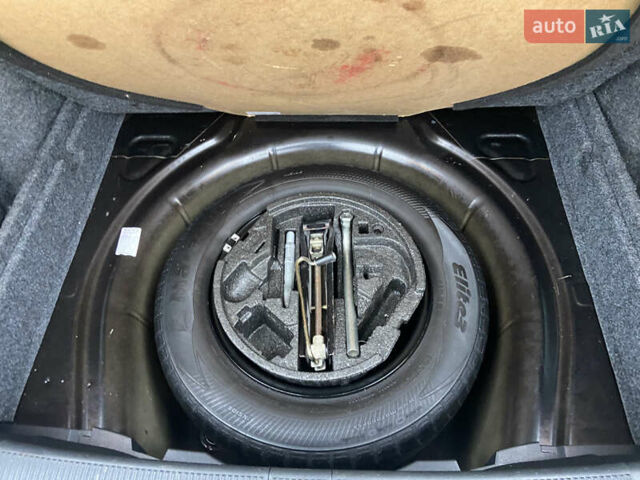 Чорний Шкода Октавія, об'ємом двигуна 1.6 л та пробігом 220 тис. км за 6450 $, фото 9 на Automoto.ua