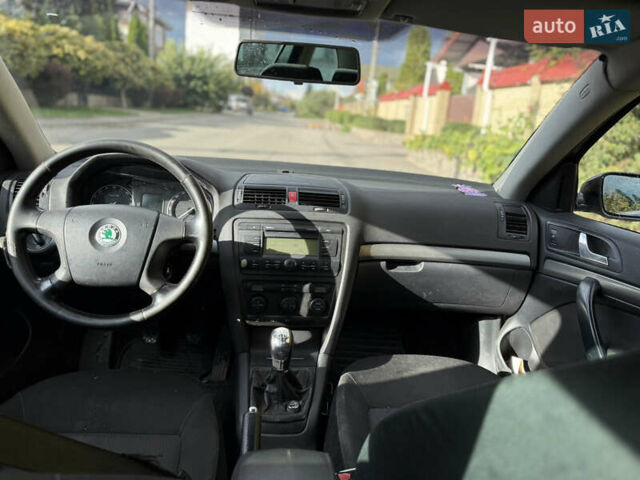 Шкода Октавия 2006 в Киеве на Automoto.ua Черный Шкода Октавия, объемом двигателя 1.9 л и пробегом 300 тыс. км за 2700 $, фото 9 на Automoto.ua