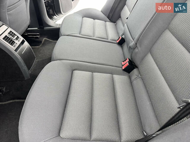 Черный Шкода Октавия, объемом двигателя 1.6 л и пробегом 255 тыс. км за 5499 $, фото 75 на Automoto.ua