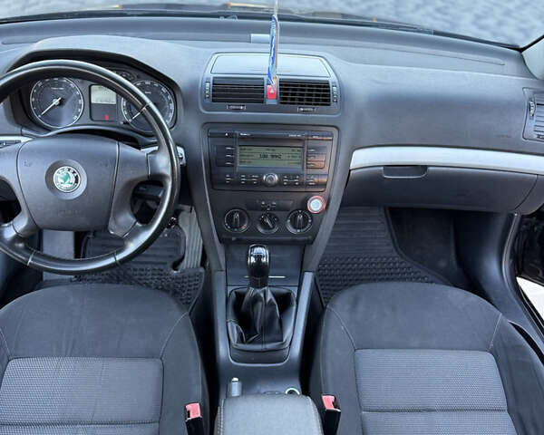 Шкода Октавия 2006 в Гадяче на Automoto.ua Черный Шкода Октавия, объемом двигателя 1.98 л и пробегом 276 тыс. км за 6000 $, фото 15 на Automoto.ua