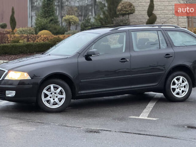 Черный Шкода Октавия, объемом двигателя 2 л и пробегом 250 тыс. км за 5999 $, фото 2 на Automoto.ua