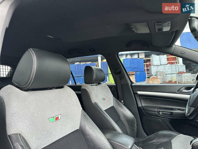 Чорний Шкода Октавія, об'ємом двигуна 2 л та пробігом 279 тис. км за 5999 $, фото 34 на Automoto.ua