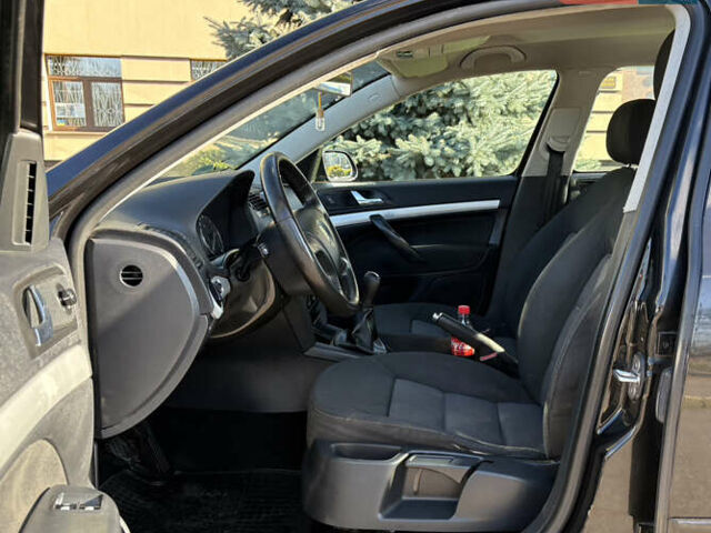 Чорний Шкода Октавія, об'ємом двигуна 1.6 л та пробігом 208 тис. км за 5999 $, фото 27 на Automoto.ua