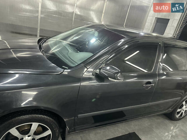 Черный Шкода Октавия, объемом двигателя 2 л и пробегом 298 тыс. км за 6700 $, фото 13 на Automoto.ua