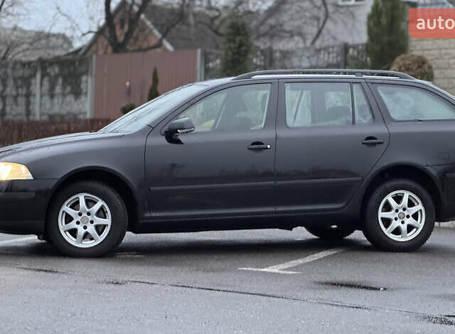 Черный Шкода Октавия, объемом двигателя 2 л и пробегом 250 тыс. км за 5999 $, фото 5 на Automoto.ua