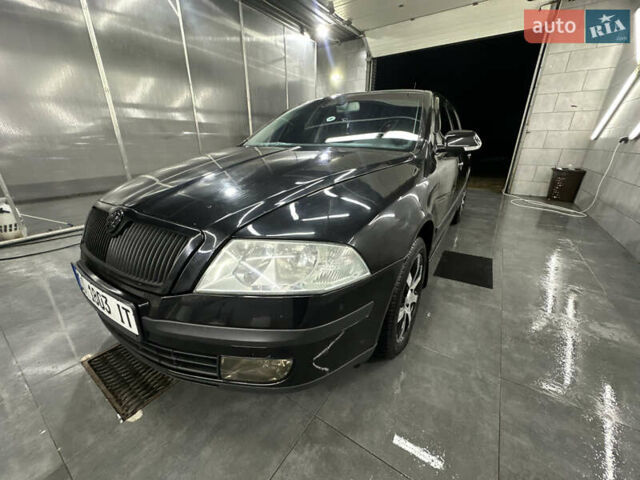 Черный Шкода Октавия, объемом двигателя 2 л и пробегом 298 тыс. км за 6700 $, фото 12 на Automoto.ua