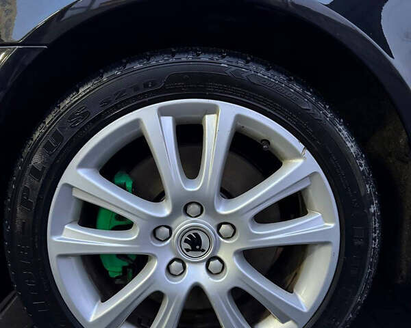 Черный Шкода Октавия, объемом двигателя 0 л и пробегом 228 тыс. км за 5950 $, фото 9 на Automoto.ua