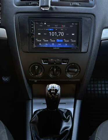 Чорний Шкода Октавія, об'ємом двигуна 1.6 л та пробігом 208 тис. км за 5999 $, фото 41 на Automoto.ua