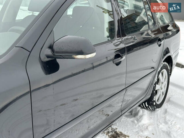 Черный Шкода Октавия, объемом двигателя 1.6 л и пробегом 255 тыс. км за 5499 $, фото 36 на Automoto.ua