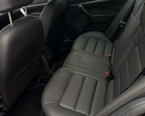 Черный Шкода Октавия, объемом двигателя 1.6 л и пробегом 233 тыс. км за 6300 $, фото 6 на Automoto.ua