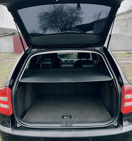 Чорний Шкода Октавія, об'ємом двигуна 1.6 л та пробігом 248 тис. км за 8300 $, фото 26 на Automoto.ua