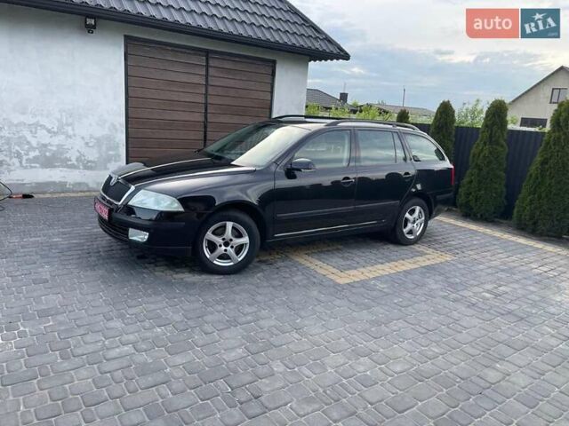 Черный Шкода Октавия, объемом двигателя 1.6 л и пробегом 275 тыс. км за 4999 $, фото 3 на Automoto.ua