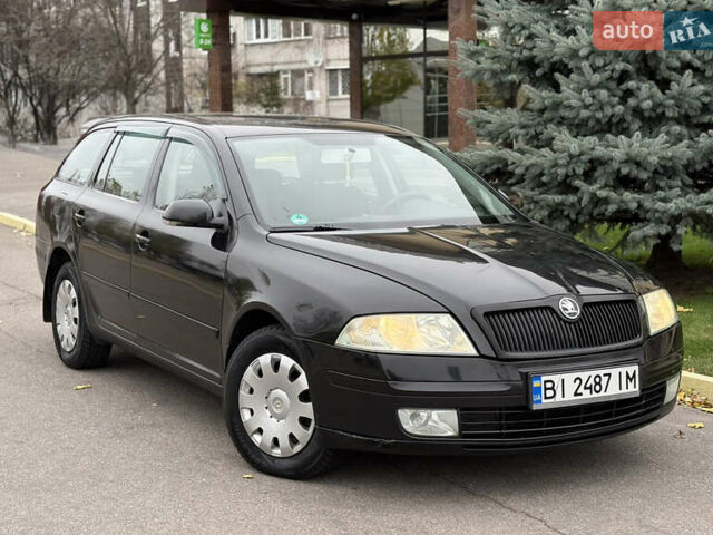 Чорний Шкода Октавія, об'ємом двигуна 1.6 л та пробігом 208 тис. км за 5999 $, фото 3 на Automoto.ua