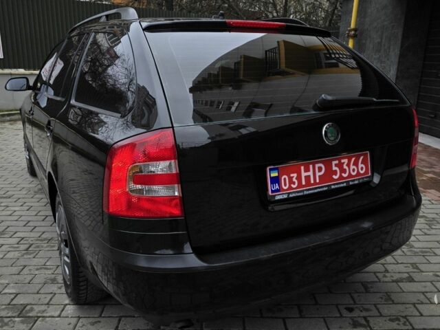 Черный Шкода Октавия, объемом двигателя 1.6 л и пробегом 256 тыс. км за 6300 $, фото 7 на Automoto.ua