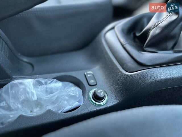 Черный Шкода Октавия, объемом двигателя 1.9 л и пробегом 330 тыс. км за 5999 $, фото 50 на Automoto.ua
