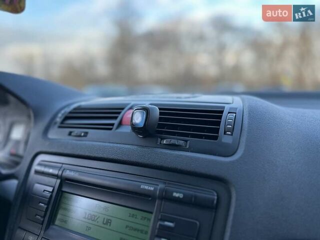 Черный Шкода Октавия, объемом двигателя 1.9 л и пробегом 330 тыс. км за 5999 $, фото 51 на Automoto.ua