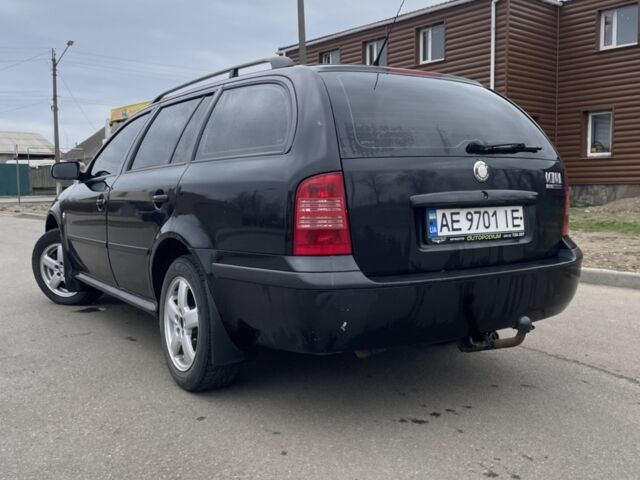 Чорний Шкода Октавія, об'ємом двигуна 1.78 л та пробігом 303 тис. км за 5000 $, фото 5 на Automoto.ua