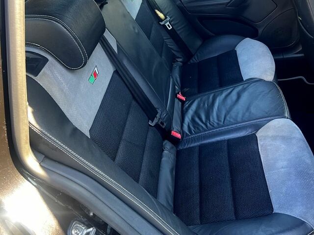 Черный Шкода Октавия, объемом двигателя 2 л и пробегом 197 тыс. км за 8800 $, фото 6 на Automoto.ua