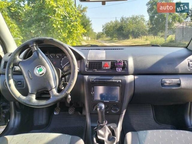 Чорний Шкода Октавія, об'ємом двигуна 1.6 л та пробігом 218 тис. км за 6100 $, фото 8 на Automoto.ua