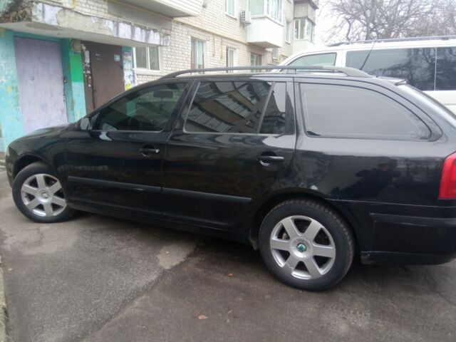 Чорний Шкода Октавія, об'ємом двигуна 1.6 л та пробігом 298 тис. км за 5200 $, фото 4 на Automoto.ua