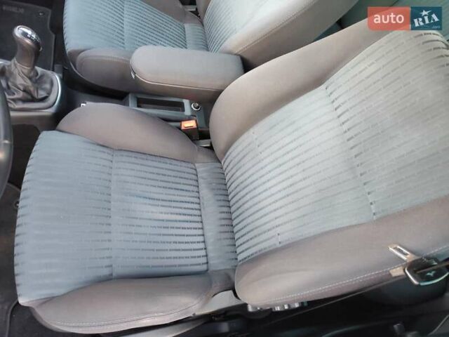 Черный Шкода Октавия, объемом двигателя 1.6 л и пробегом 183 тыс. км за 6999 $, фото 47 на Automoto.ua