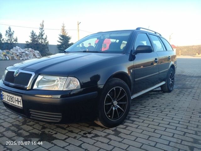 Черный Шкода Октавия, объемом двигателя 1.6 л и пробегом 2 тыс. км за 6000 $, фото 7 на Automoto.ua