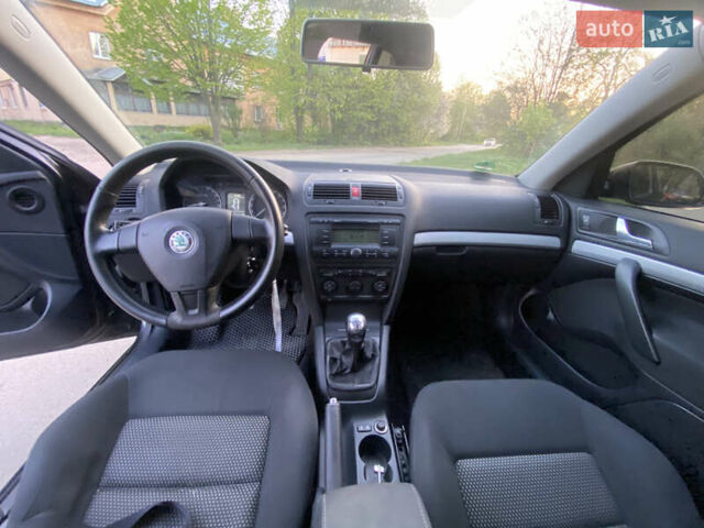 Шкода Октавия 2007 в Полтаве на Automoto.ua Черный Шкода Октавия, объемом двигателя 1.8 л и пробегом 263 тыс. км за 5500 $, фото 6 на Automoto.ua