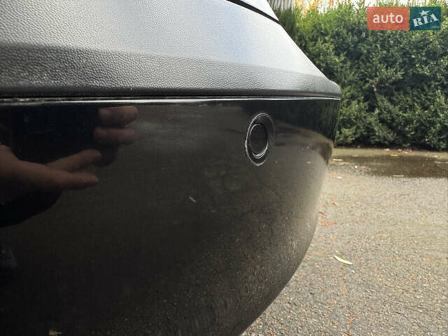 Черный Шкода Октавия, объемом двигателя 1.6 л и пробегом 210 тыс. км за 6450 $, фото 7 на Automoto.ua