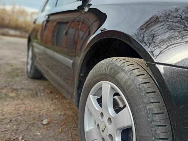 Черный Шкода Октавия, объемом двигателя 1.6 л и пробегом 241 тыс. км за 6100 $, фото 18 на Automoto.ua