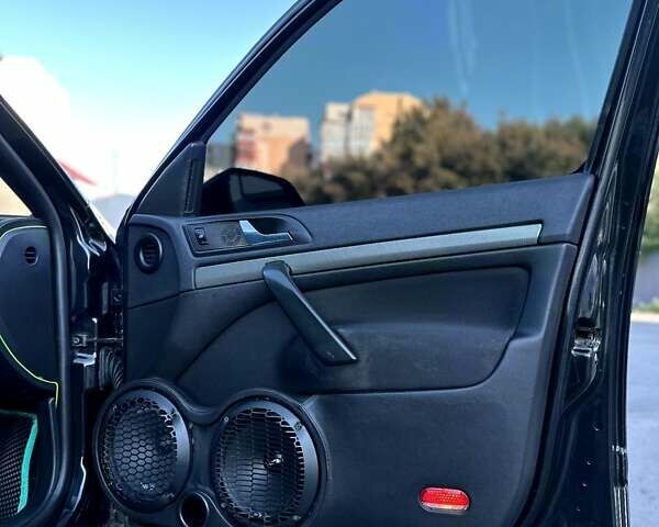 Чорний Шкода Октавія, об'ємом двигуна 2 л та пробігом 451 тис. км за 8200 $, фото 3 на Automoto.ua