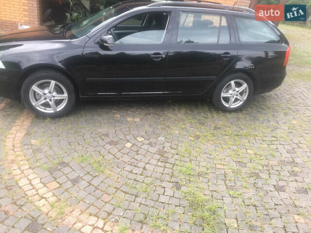 Черный Шкода Октавия, объемом двигателя 1.6 л и пробегом 223 тыс. км за 6300 $, фото 4 на Automoto.ua