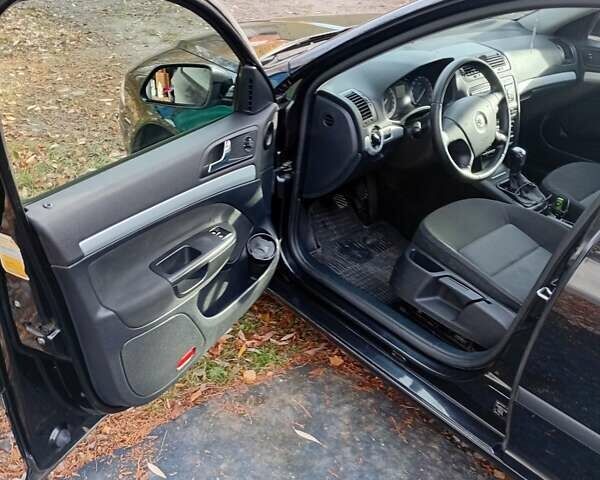 Шкода Октавія 2007 у Івано-Франківську на Automoto.ua Чорний Шкода Октавія, об'ємом двигуна 1.6 л та пробігом 241 тис. км за 6100 $, фото 4 на Automoto.ua