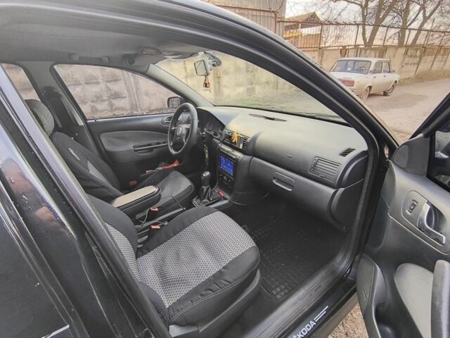 Чорний Шкода Октавія, об'ємом двигуна 1.9 л та пробігом 512 тис. км за 4300 $, фото 3 на Automoto.ua