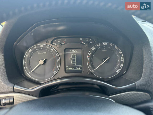 Чорний Шкода Октавія, об'ємом двигуна 1.97 л та пробігом 359 тис. км за 7800 $, фото 14 на Automoto.ua