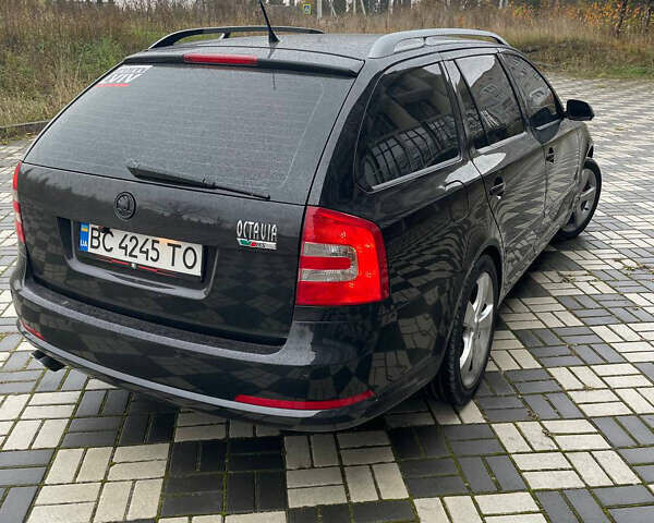 Черный Шкода Октавия, объемом двигателя 2 л и пробегом 289 тыс. км за 7950 $, фото 5 на Automoto.ua