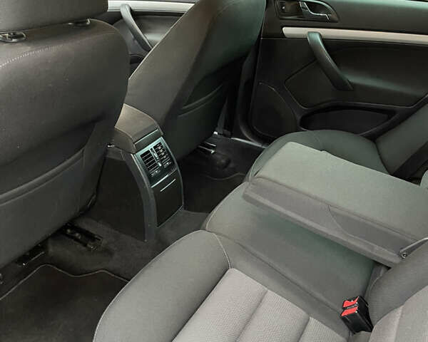 Черный Шкода Октавия, объемом двигателя 1.8 л и пробегом 189 тыс. км за 6700 $, фото 16 на Automoto.ua