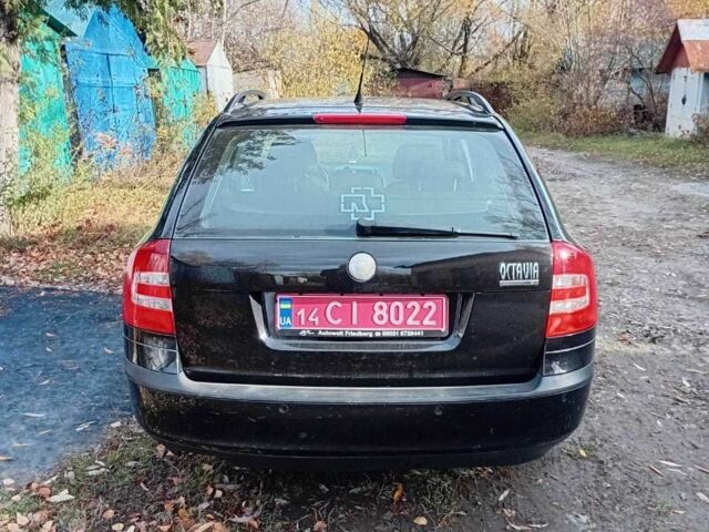 Черный Шкода Октавия, объемом двигателя 1.6 л и пробегом 241 тыс. км за 6100 $, фото 1 на Automoto.ua