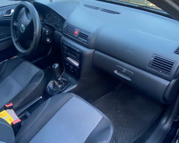Шкода Октавия 2007 в Виннице на Automoto.ua Черный Шкода Октавия, объемом двигателя 1.6 л и пробегом 185 тыс. км за 5600 $, фото 11 на Automoto.ua