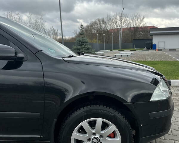 Чорний Шкода Октавія, об'ємом двигуна 1.9 л та пробігом 283 тис. км за 6200 $, фото 12 на Automoto.ua