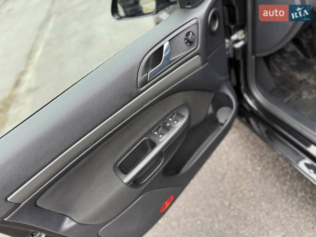 Чорний Шкода Октавія, об'ємом двигуна 1.6 л та пробігом 208 тис. км за 7850 $, фото 11 на Automoto.ua