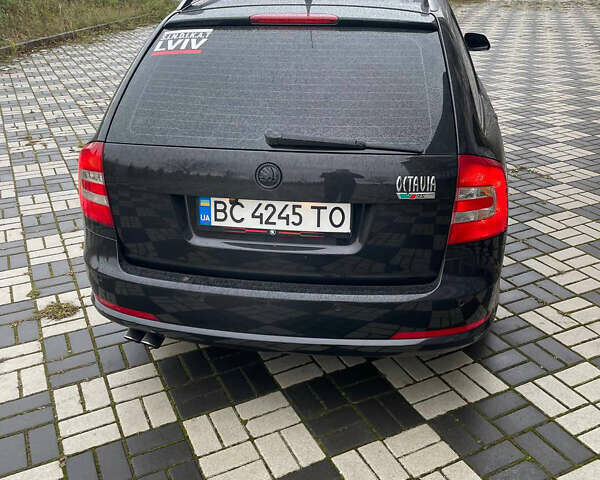Черный Шкода Октавия, объемом двигателя 2 л и пробегом 289 тыс. км за 7950 $, фото 3 на Automoto.ua