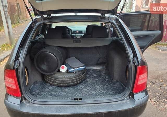 Черный Шкода Октавия, объемом двигателя 1.6 л и пробегом 200 тыс. км за 5500 $, фото 8 на Automoto.ua