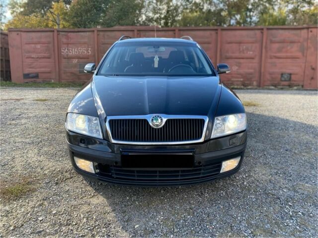 Черный Шкода Октавия, объемом двигателя 1.9 л и пробегом 333 тыс. км за 3300 $, фото 4 на Automoto.ua