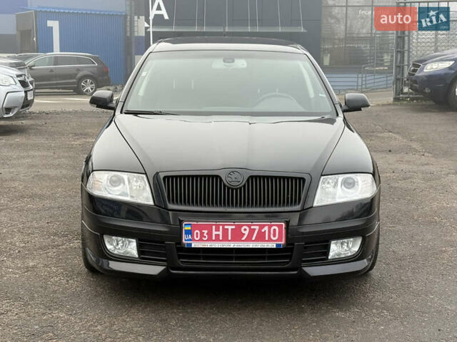 Черный Шкода Октавия, объемом двигателя 2 л и пробегом 196 тыс. км за 7850 $, фото 1 на Automoto.ua