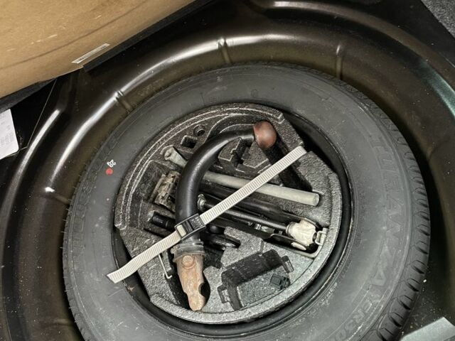 Черный Шкода Октавия, объемом двигателя 1.8 л и пробегом 189 тыс. км за 6400 $, фото 7 на Automoto.ua